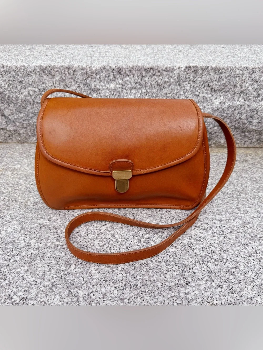 Vintage Coach Gilford Bag 9913, British Tan